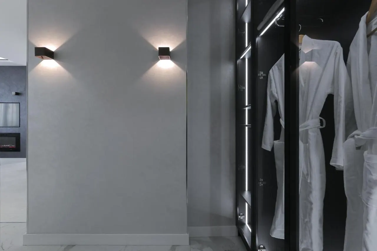 White Tiger Apartment In Smart Plaza Киев