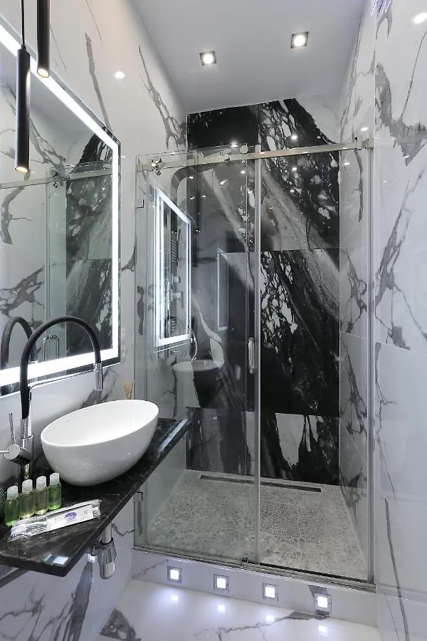 White Tiger Apartment In Smart Plaza Kijów 0*,