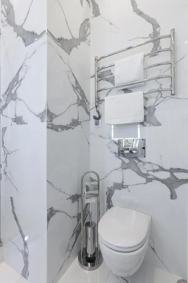 White Tiger Apartment In Smart Plaza Kiev