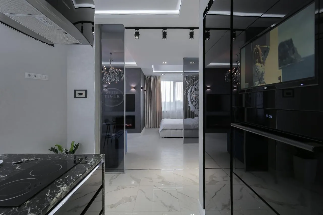 White Tiger Apartment In Smart Plaza Kiev